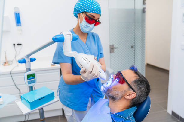 Best Emergency Broken Tooth Repair in Carthage, IL